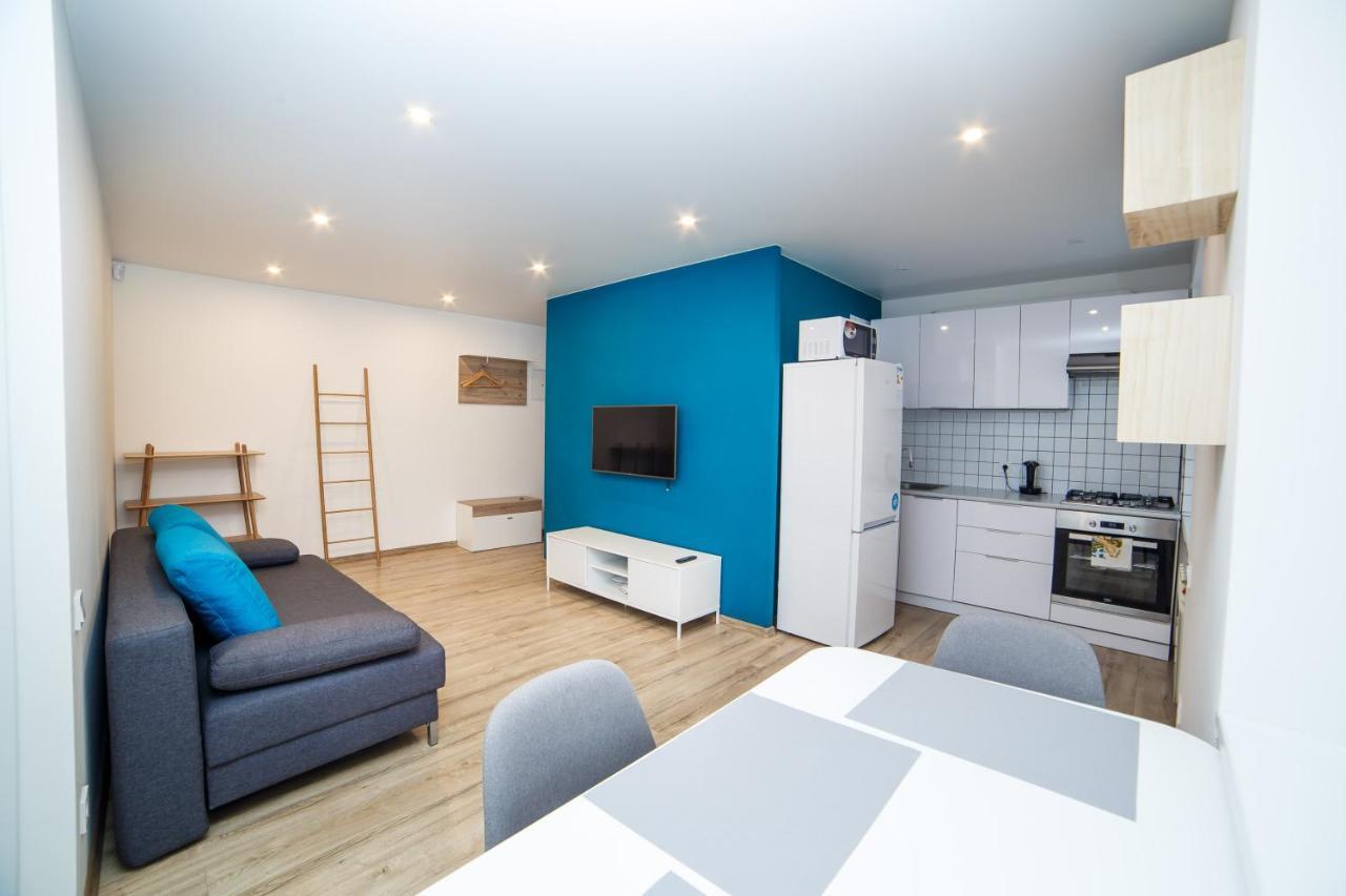 Tf Apartment Двокімнатні Апартаменти В Центрі Міста Poltava Exterior photo